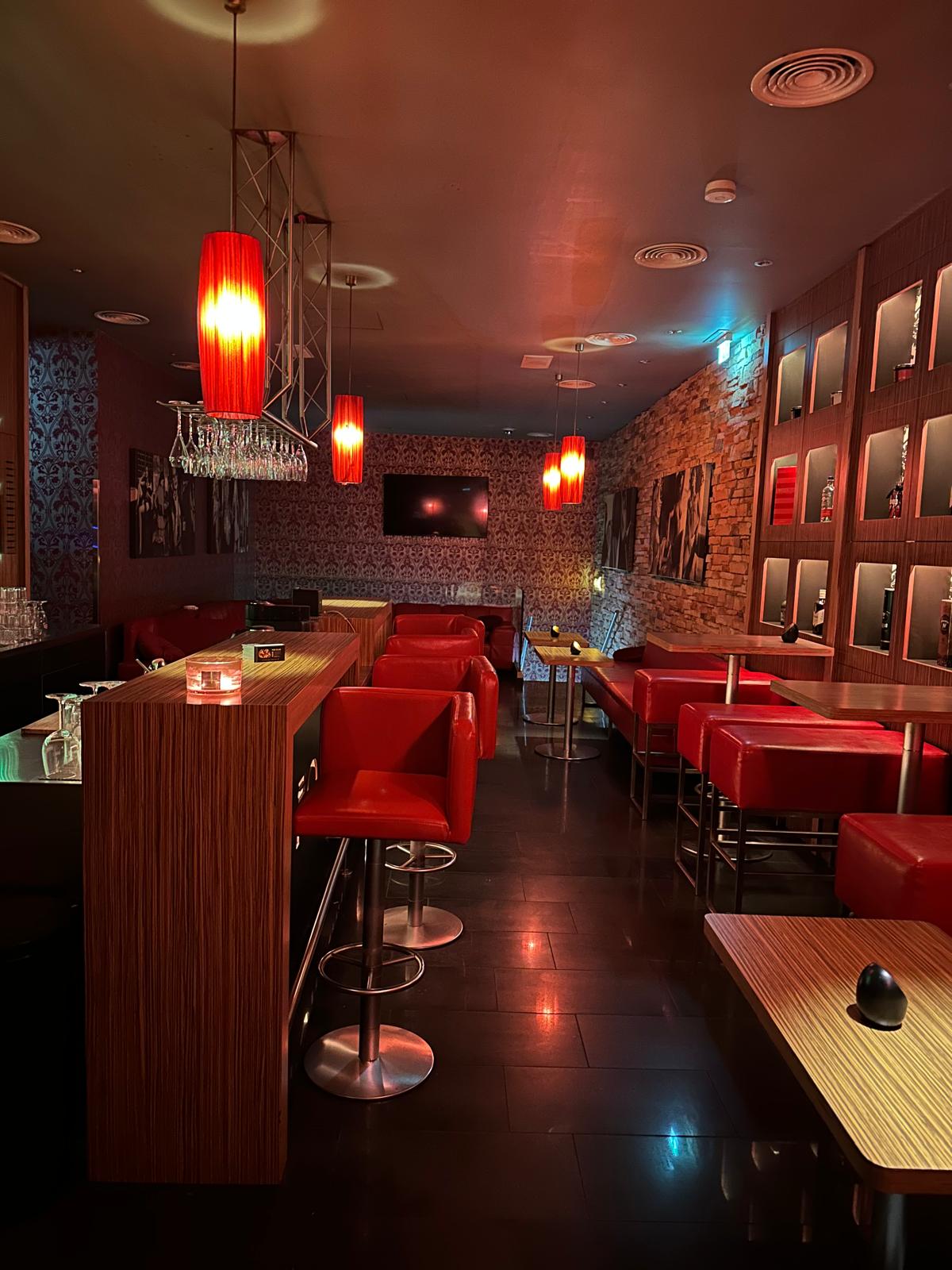 FOX Club Vienna Bar - Lounge vor dem Raum